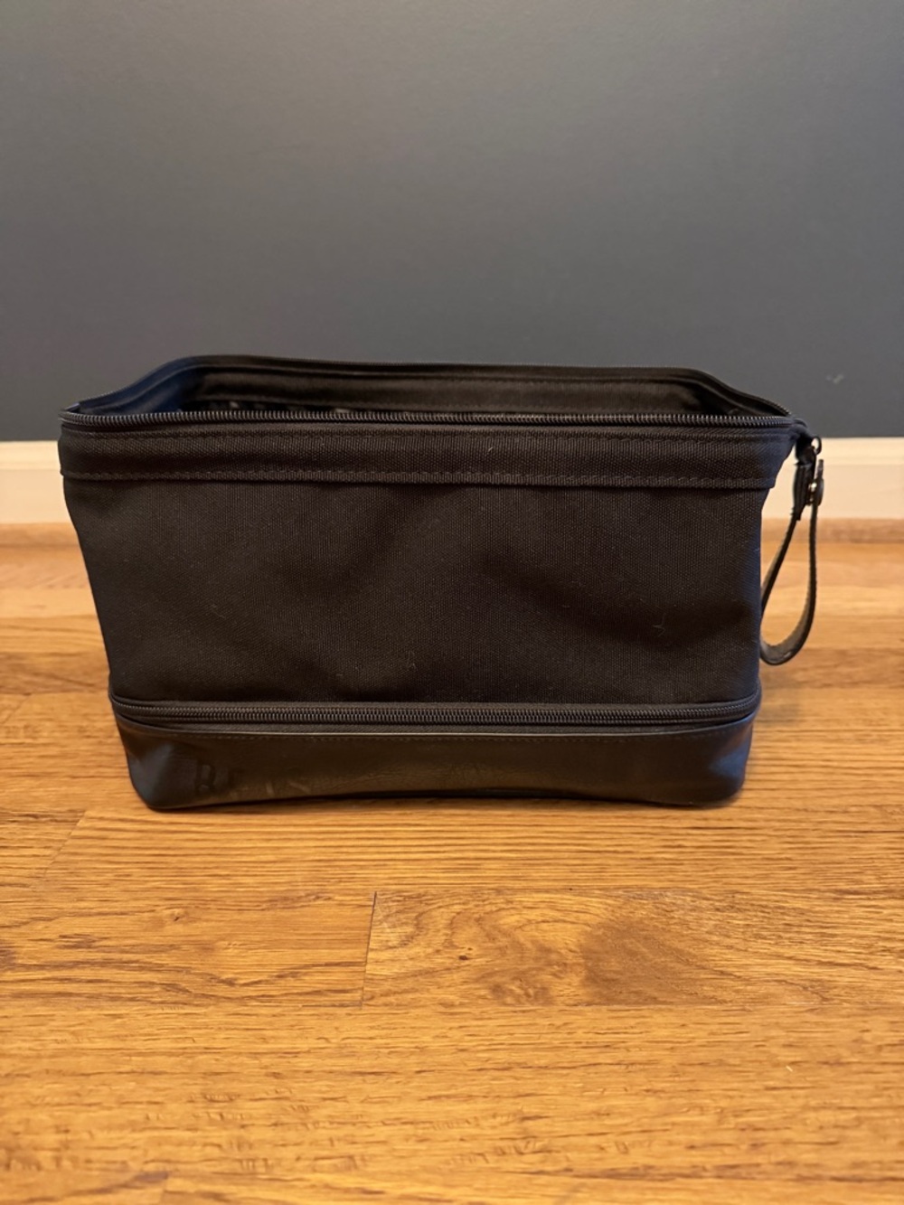 Beis Black Travel Dopp Kit Toiletry Bag - Picture 6 of 8